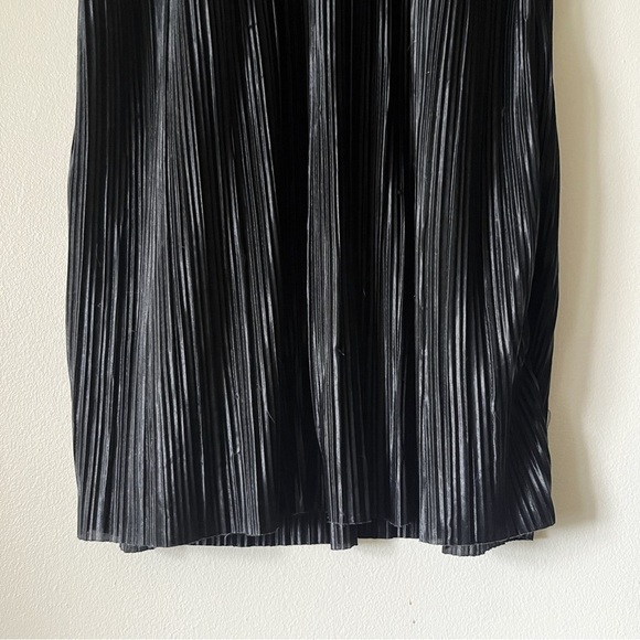 H&M Black Pleated Sheer Midi Dress Size S Witchcore Whimsigoth Dark Fairy Goth - Picture 5 of 8